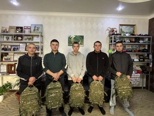 «Вахитово» ширкәтендә егетләргә солдат биштәрләре тапшырылды