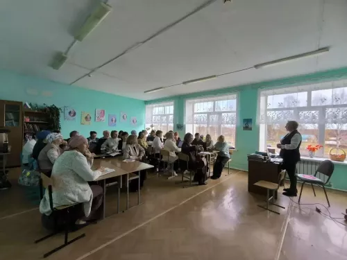 Нырты мәктәбендә китапханәчеләр тәҗрибә уртаклашты