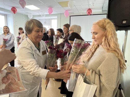 Бәхетле мизгелләр алдыннан: Кукмарада йөкле хатын-кызларның бәйрәме узды