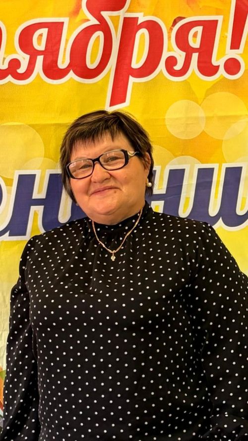 Хезмәт һәм игелек: Кукмара районыннан Зөлфия Гыйльметдинова — хөрмәт казанган остаз