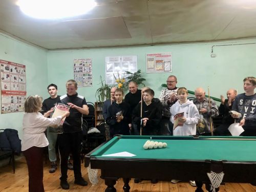 В Верхнекузмесском Доме культуры прошел турнир по бильярду