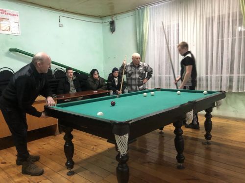В Верхнекузмесском Доме культуры прошел турнир по бильярду