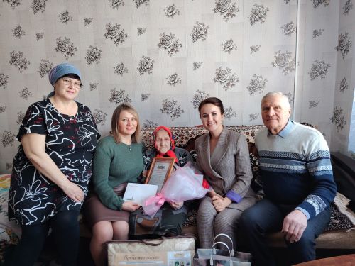 Кукмарадан Мария Баширова бүген гомер бәйрәмен билгеләп үтте
