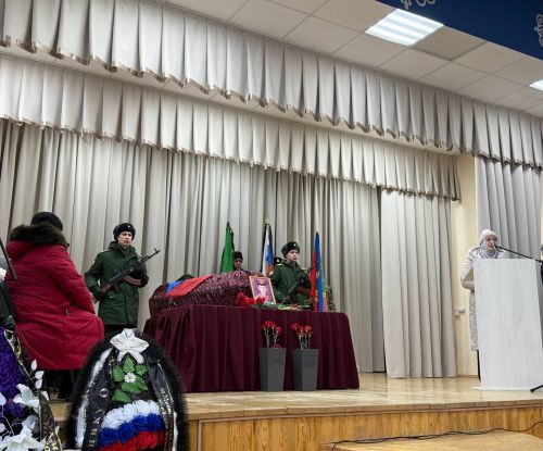 Алмаз Закиров -  Герой нашей страны