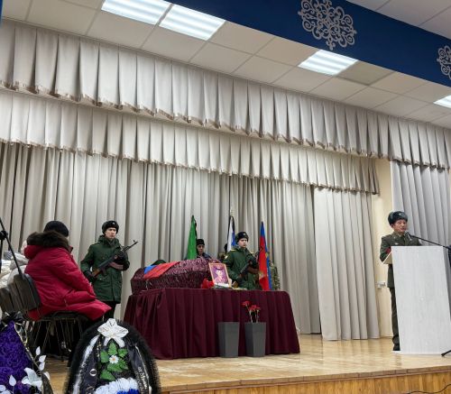 Алмаз Закиров -  Герой нашей страны