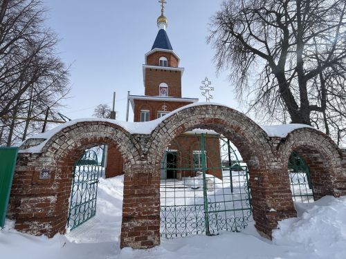 Югары Чура авылының  Изге Троица чиркәвендә капиталь ремонт эшләре бара