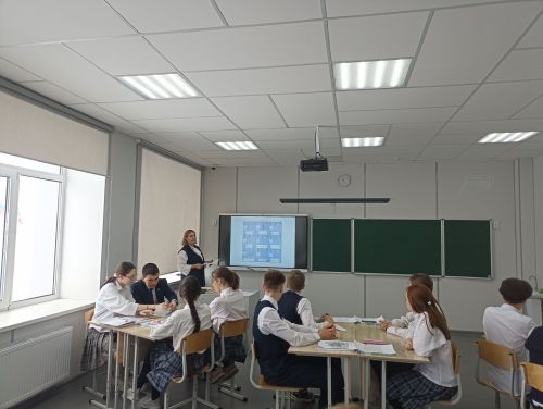 Кукмара өченче урта мәктәбендә республика семинары узды