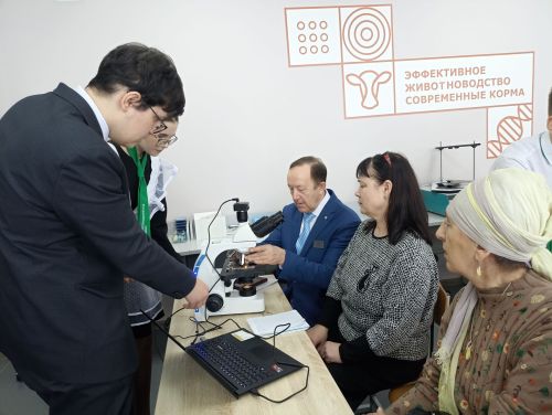 Кукмара өченче урта мәктәбендә республика семинары узды