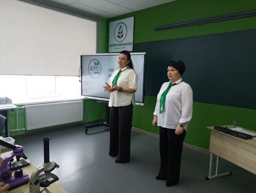 Кукмара өченче урта мәктәбендә республика семинары узды