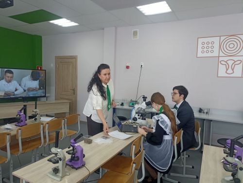 Кукмара өченче урта мәктәбендә республика семинары узды