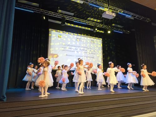 Кукмара өченче урта мәктәбендә республика семинары узды