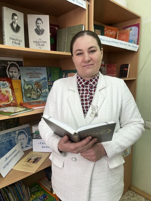 Кечкенә бүлмәдән — зур мөмкинлекләргә: Сәрдекбаш авылы китапханәсендә ремонт  эшләре бара
