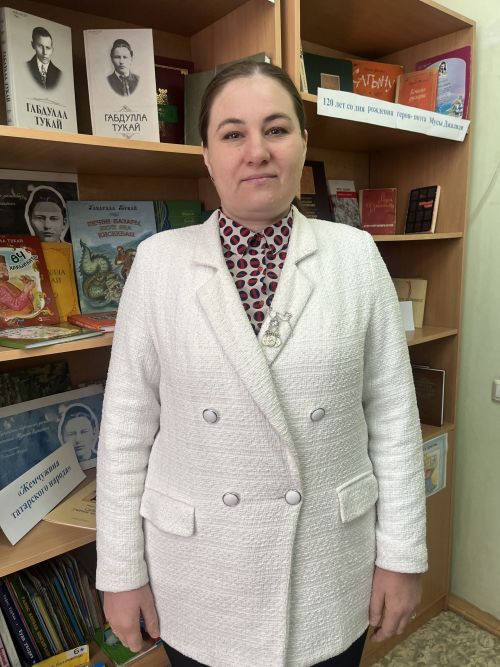Кечкенә бүлмәдән — зур мөмкинлекләргә: Сәрдекбаш авылы китапханәсендә ремонт  эшләре бара