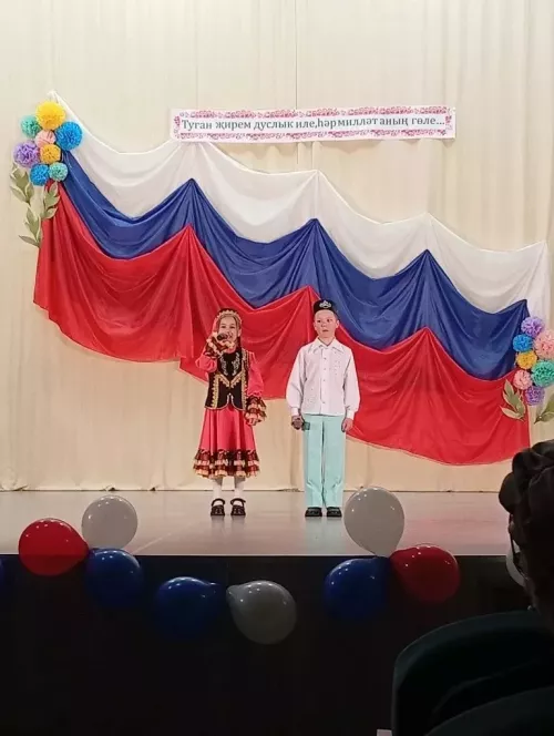 «Туган җирем — дуслык иле, һәрбер милләт — аның гөле»: Манзараста музыкаль кичә үткәрелде