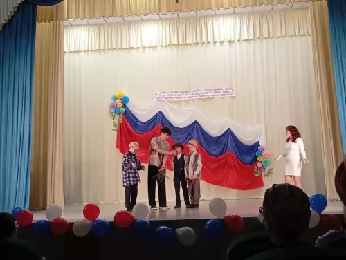 «Туган җирем — дуслык иле, һәрбер милләт — аның гөле»: Манзараста музыкаль кичә үткәрелде