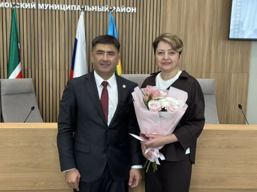 Жителей Кукморского района наградили на расширенном заседании
