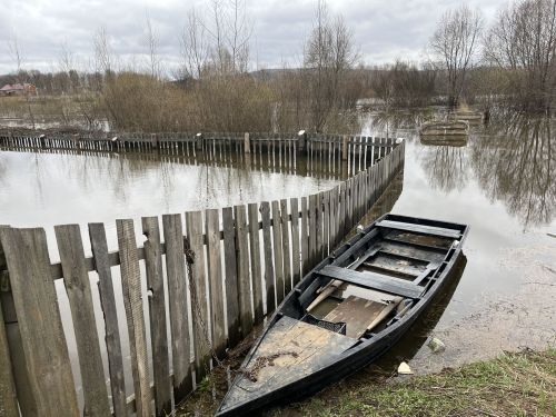 Лубянда су хәвефе: критик ноктага санаулы сантиметрлар кала