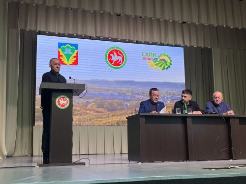 Кукмара районының «Урал» хуҗалыгында семинар узды