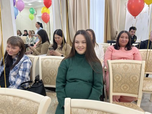 Булачак әниләргә — игътибар: Кукмарада йөкле хатын-кызлар өчен бәйрәм үткәрелде