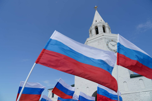 Россия көне уңаеннан Татарстан халкын озын яллар көтә