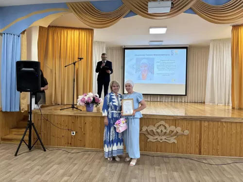 Кукмарада социаль хезмәткәрләрне хөрмәтләделәр
