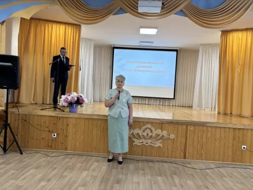 Кукмарада социаль хезмәткәрләрне хөрмәтләделәр