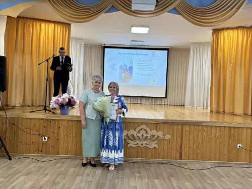 Кукмарада социаль хезмәткәрләрне хөрмәтләделәр