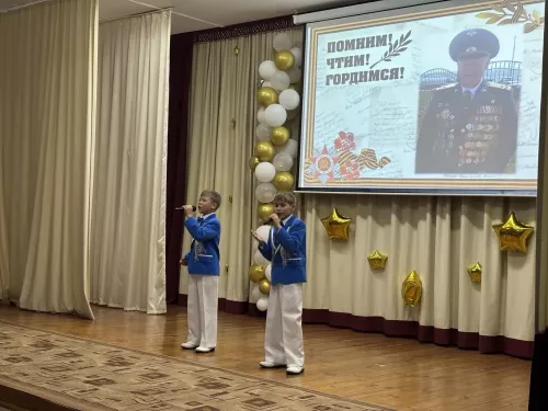 Манзарас урта мәктәбендә Герой Сабир Әхтәмов истәлегенә хәтер кичәсе узды