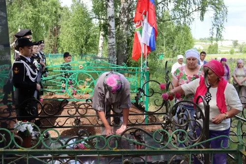 Манзарас урта мәктәбендә Герой Сабир Әхтәмов истәлегенә хәтер кичәсе узды