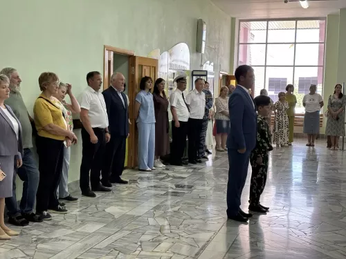 Манзарас урта мәктәбендә Герой Сабир Әхтәмов истәлегенә хәтер кичәсе узды