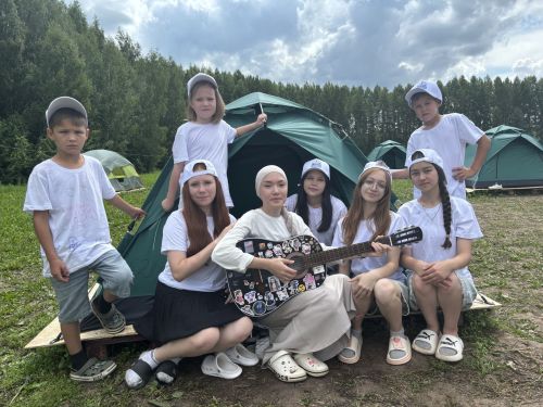 Палаткалы җәй: Мәчкәрә авылында  балалар өчен онытылмаслык ял оештырылган