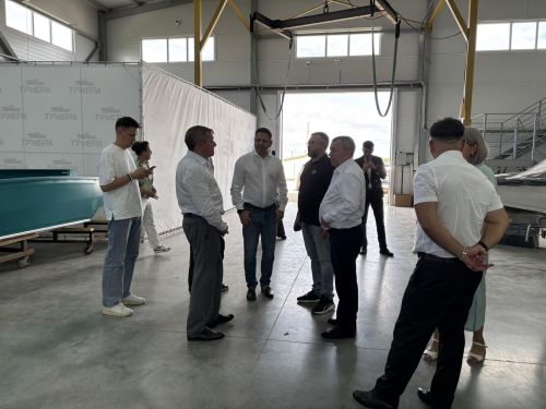 Кукмарада «Бердәм Россия» партиясе җирле бүлекчәсенең «Нәтиҗәгә эшлибез!» хисап-программа форумы узды