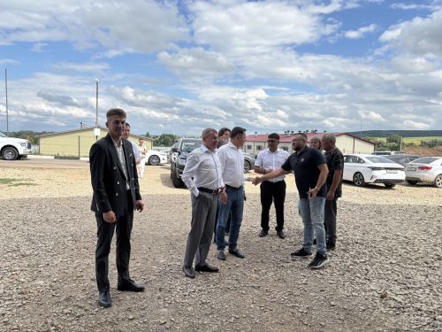 Кукмарада «Бердәм Россия» партиясе җирле бүлекчәсенең «Нәтиҗәгә эшлибез!» хисап-программа форумы узды