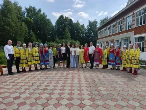 Национальное образование: в Кукморском районе прошла встреча учителей родных языков