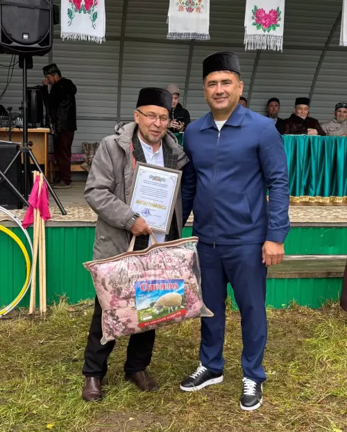 Яңа Сәрдектә — икеләтә бәйрәм: мәчетнең 20 еллыгы һәм Авыл көне билгеләп үтелде