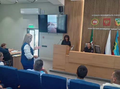 В Кукморском районе планируют ужесточить борьбу с средствами индивидуальной мобильности на дорогах