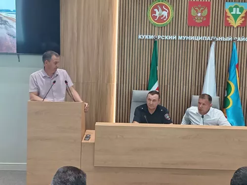 В Кукморском районе планируют ужесточить борьбу с средствами индивидуальной мобильности на дорогах