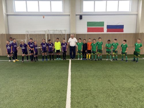Кукмарада махсус хәрби операциядә һәлак булган райондашлар истәлегенә мини-футбол турниры узды