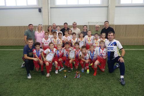 Кукмарада махсус хәрби операциядә һәлак булган райондашлар истәлегенә мини-футбол турниры узды