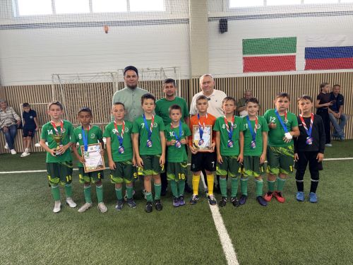 Кукмарада махсус хәрби операциядә һәлак булган райондашлар истәлегенә мини-футбол турниры узды