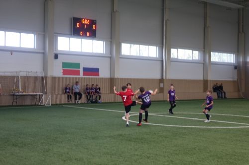 Кукмарада махсус хәрби операциядә һәлак булган райондашлар истәлегенә мини-футбол турниры узды