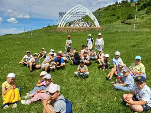 Отдых в лагере «Акчарлак» — лучшее начало летних каникул