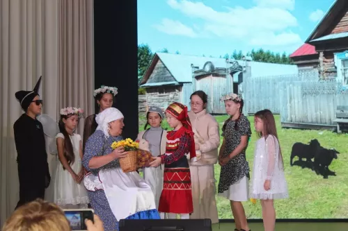 Милләтләр дуслыгының сихри көзгесе: Кукмара районында дуслык бәйрәме оештырылды