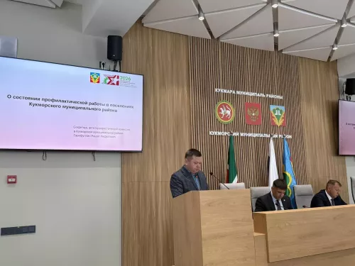 Иминлек һәм тәртип: Кукмарада террорчылыкка һәм коррупциягә каршы көрәш турында сөйләштеләр