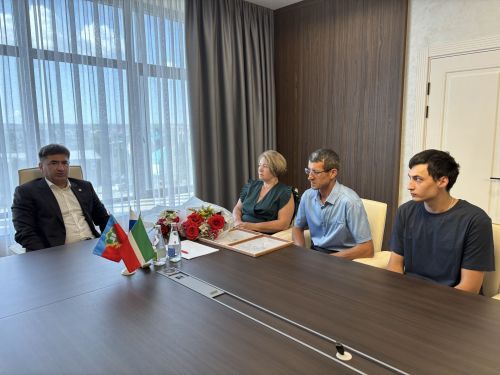 Кукмарада күпбалалы гаиләләргә торак сертификатлары тапшырылды