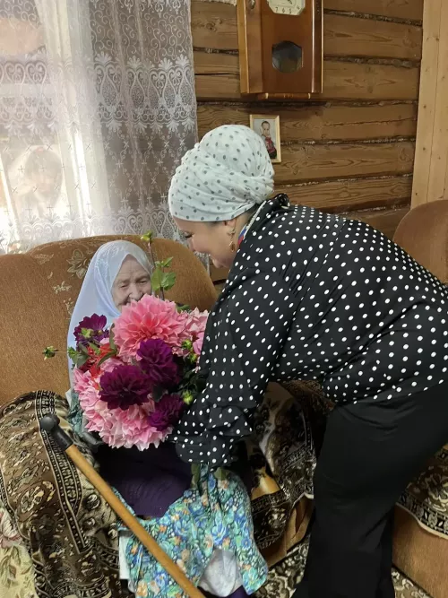 Кукмара районында яшәүче 102 яшьлек Фәһимә Зәйнәгыева сайлауда катнашты