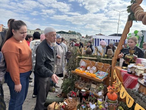 Кукмарада «Юннат-2026» көзге ярминкәсе узды