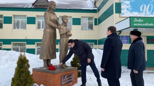 Кукмарада Кыргызстан Республикасының РФдагы илчелегенең киңәшчесе булып китте