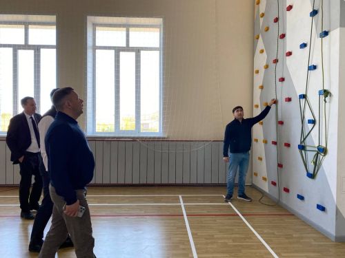 Сергей Димитриев Кукмара районының төзелеш объектларындагы эш барышы белән танышты
