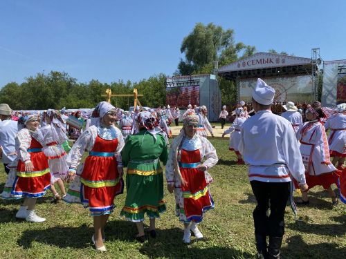 В Кукморе отпраздновали республиканский праздник марийской культуры «Семык»